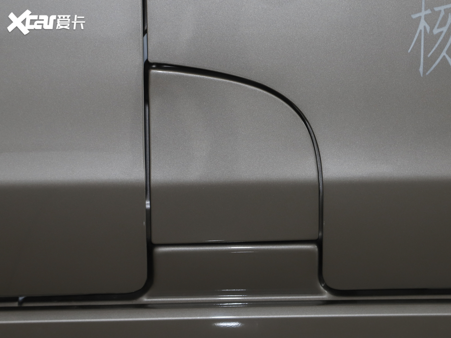 2021��{S 1.6L ؔ��������{���܇ ��VI