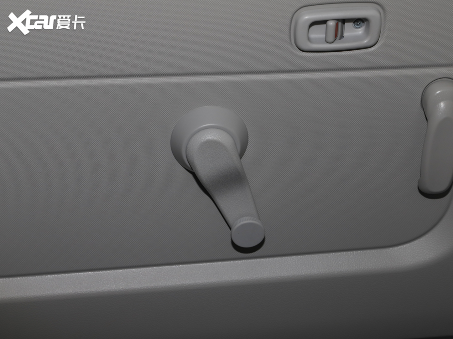 2021��{S 1.6L ؔ��������{���܇ ��VI