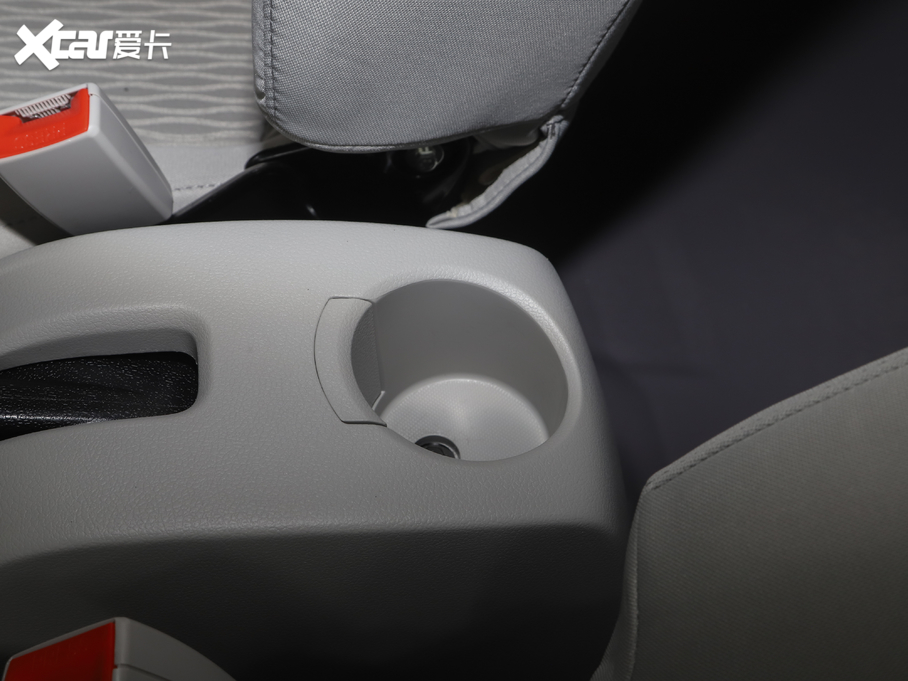 2021��{S 1.6L ؔ��������{���܇ ��VI