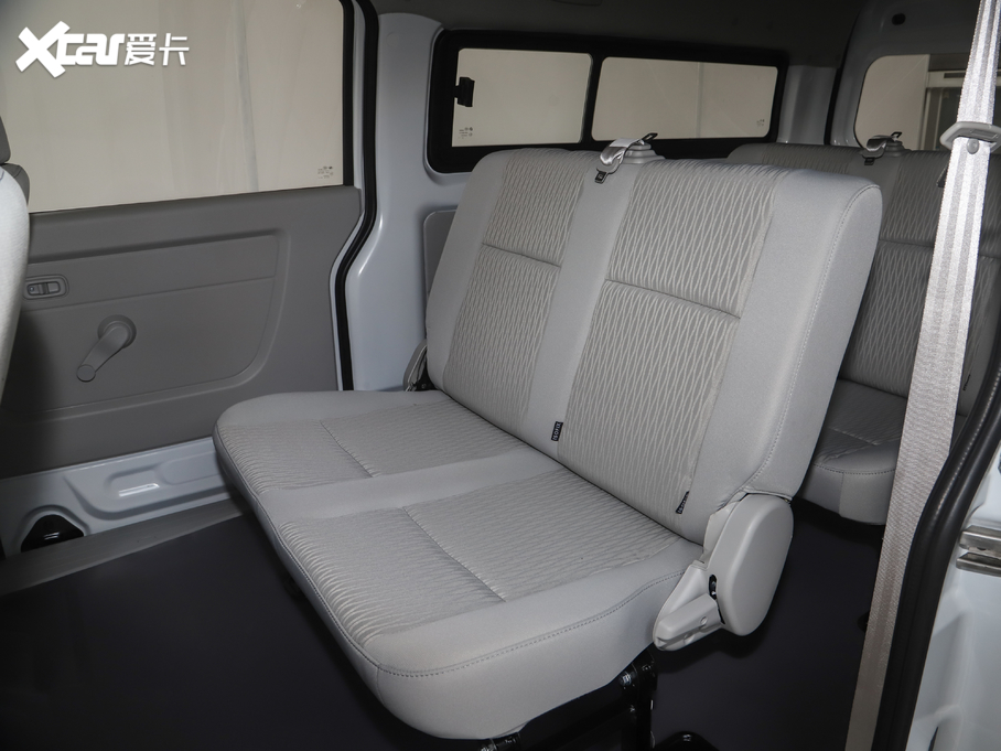 2021��{S 1.6L ؔ��������{���܇ ��VI