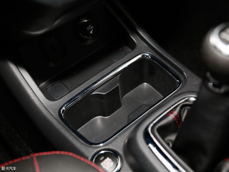 2016���750 1.5L �ք�e�Ӱ�