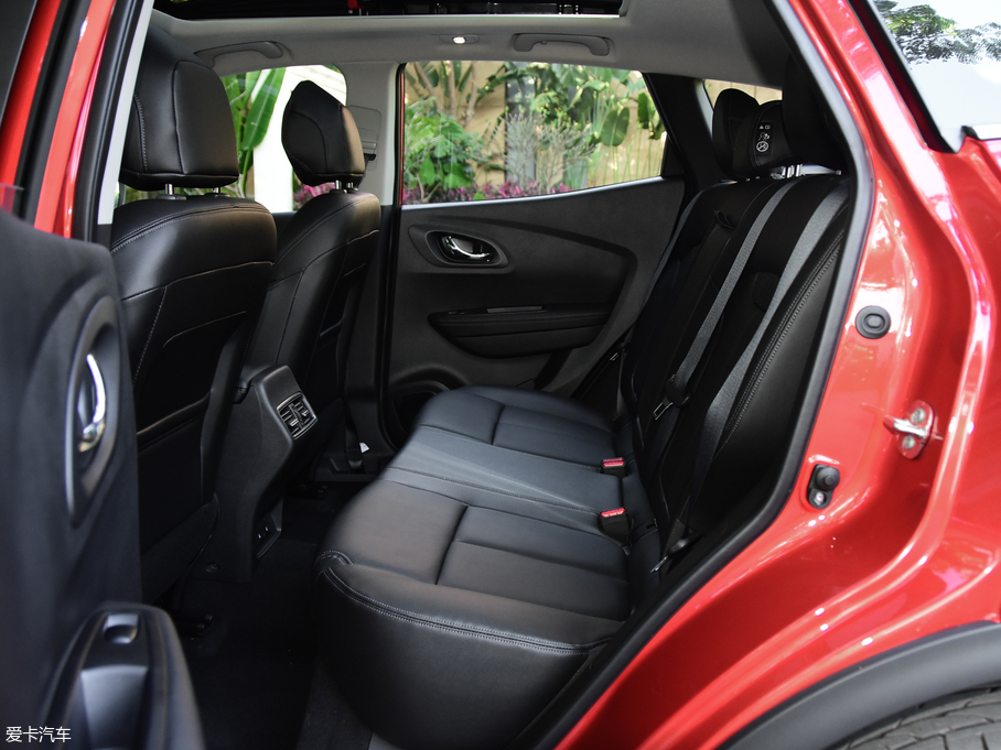 2019׼ SCe200 ԄӃ V