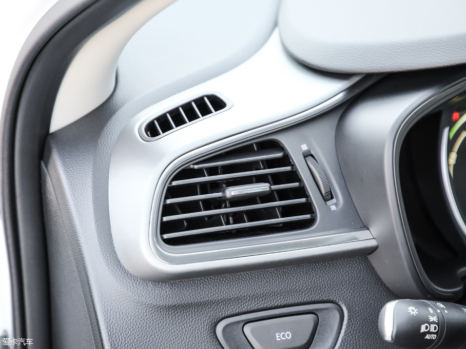 2019׼ SCe200 ԄӃ V