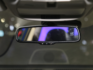 2019SCe200 ԄӃ VI g