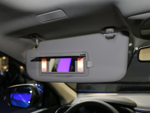 2019SCe200 ԄӃ VI g