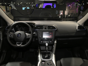 2019SCe200 ԄӃ VI п؅^