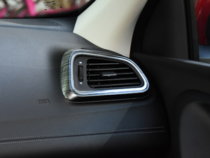 2019SCe200 ԄӃ V п؅^