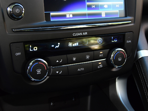 2019SCe200 ԄӃ V п؅^