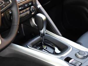 2019SCe200 ԄӃ V п؅^