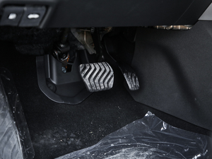 2019SCe200 ԄӃ V п؅^