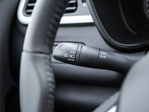 2019SCe200 ԄӃ V п؅^