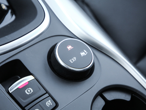 2019SCe200 ԄӃǐ V п؅^