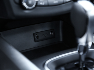 2019SCe200 ԄӃǐ V п؅^