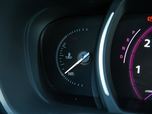 2019SCe200 ԄӃǐ V п؅^