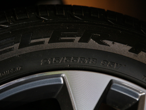 2019SCe200 Ԅ(dng)(q) V ݆̥ߴ