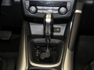 2019SCe200 ԄӃ V п؅^