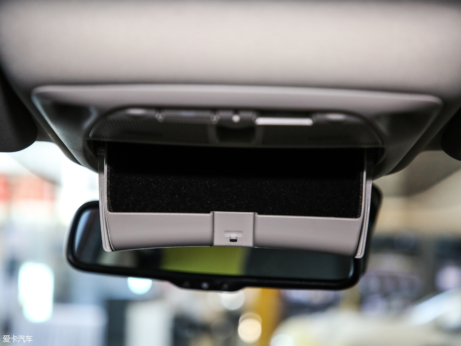 2019װ SCe230 ̽Ş V