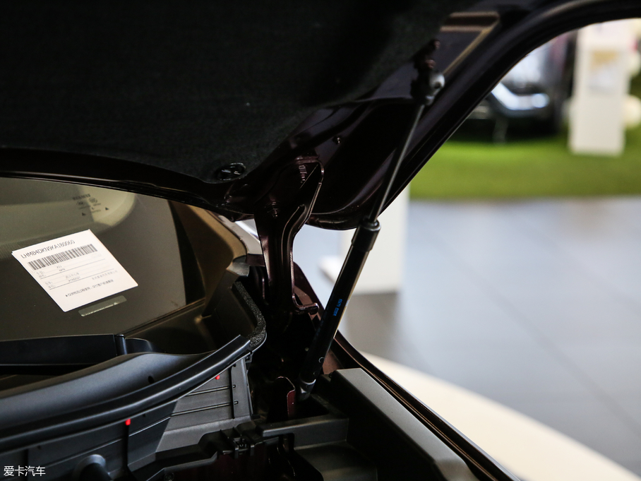 2019װ SCe230 ̽Ş V