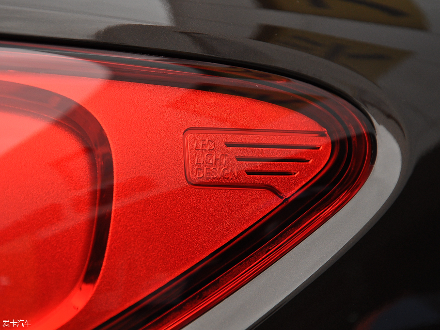 2016����׼� 2.0L �����A��