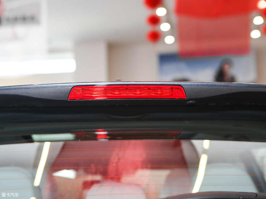 2016����׼� 2.0L �����A��