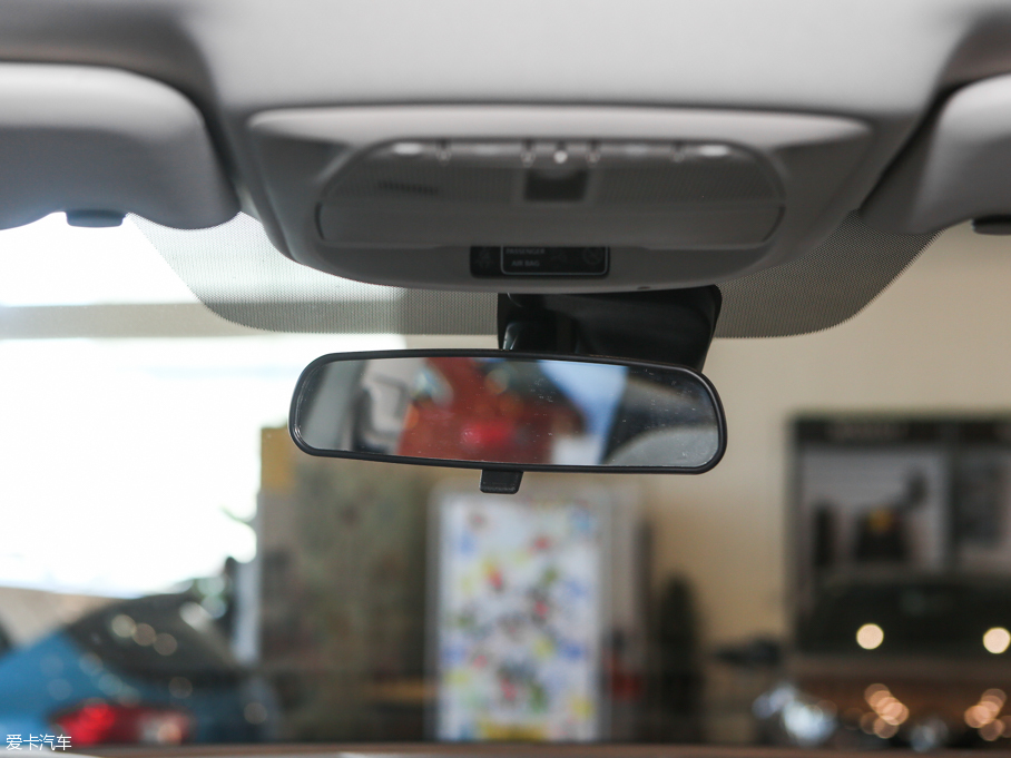 2016����׼� 2.0L �����A��