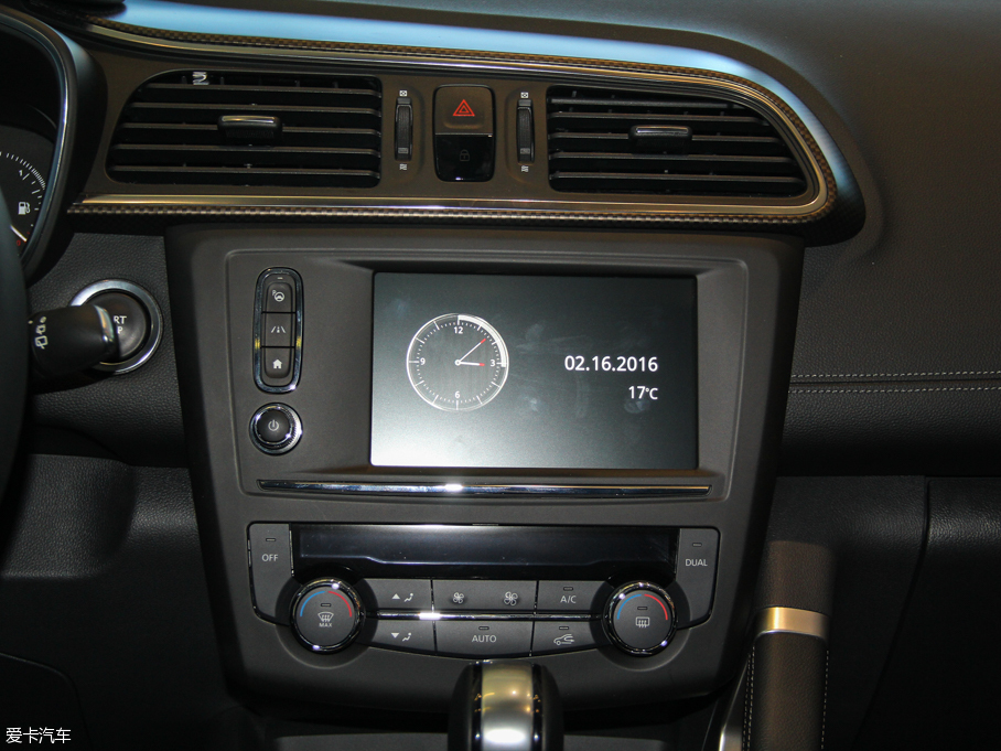 2016����׼� 2.0L ��������