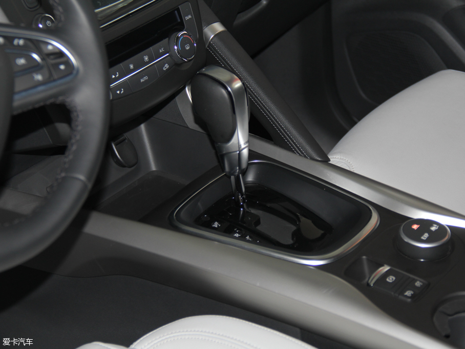 2016����׼� 2.0L ���(q��)���F��