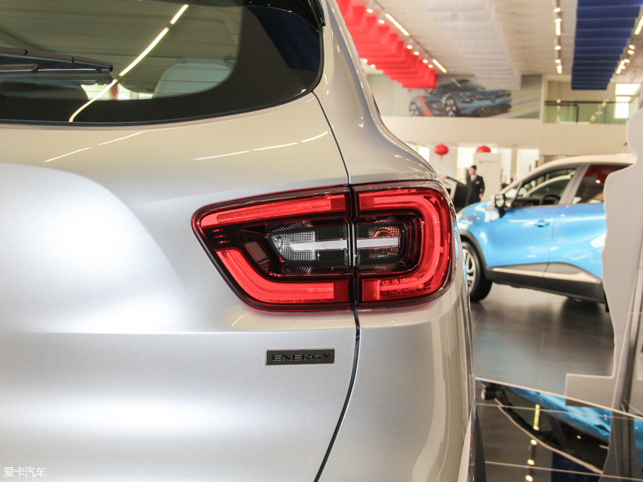 2016����׼� 2.0L �����A��