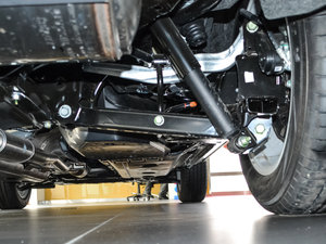 2016款2.0L 两驱豪华版 细节外观