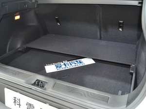 2016款2.0L 两驱豪华版 空间座椅