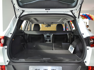 2016款2.0L 两驱豪华版 空间座椅