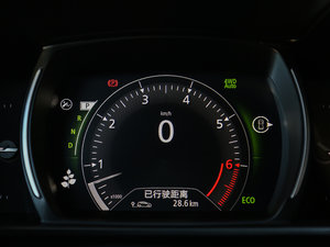 2017款2.5L 四驱旗舰版 中控区