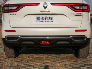 2017款2.5L 四驱至尊版 排气管