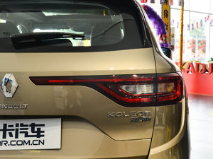 2017款2.0L 两驱豪华版 尾灯