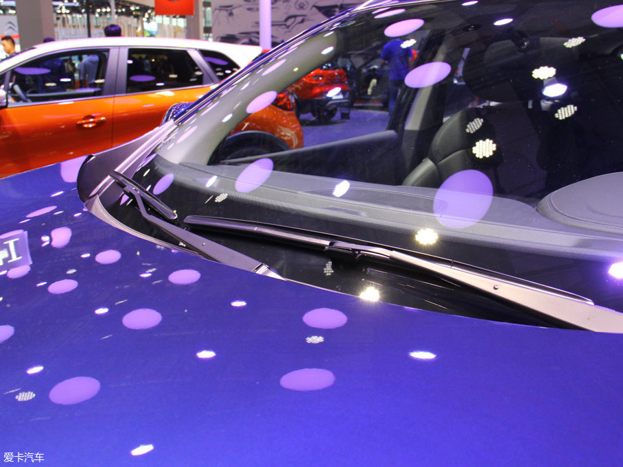 2017����׼� 2.0L ���(q��)���m��