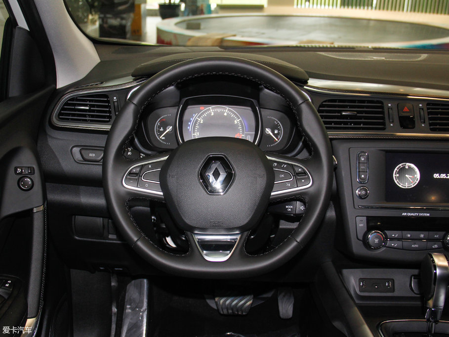 2017����׼� 2.0L ���(q��)���F��