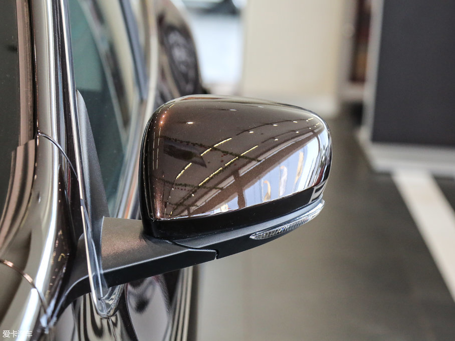 2017����׼� 2.0L �����A��