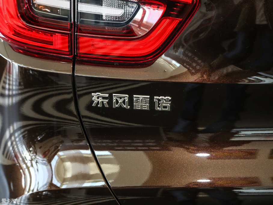 2017����׼� 2.0L �����A��