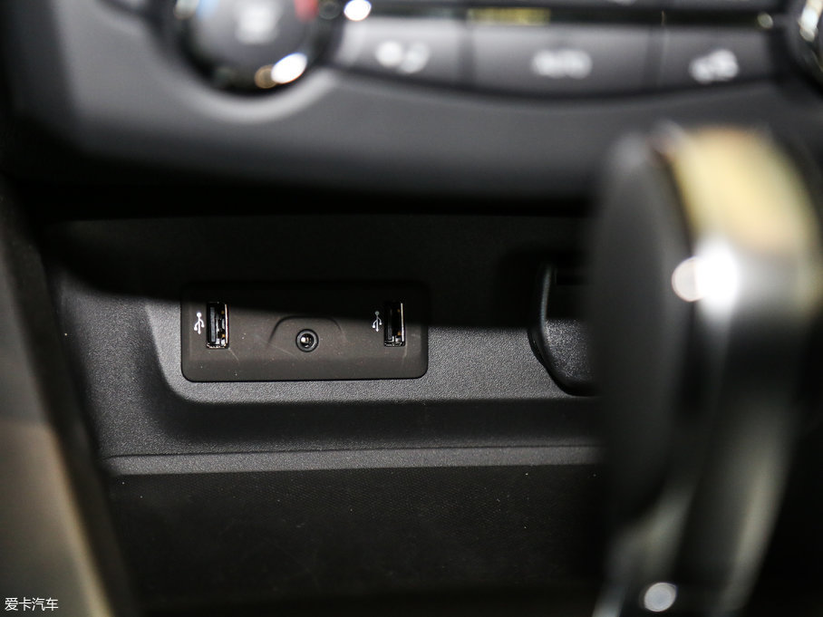 2017����׼� 2.0L ���(q��)���A��