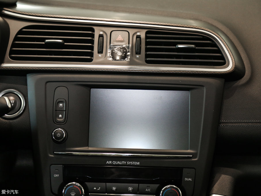 2017����׼� 2.0L �����A��