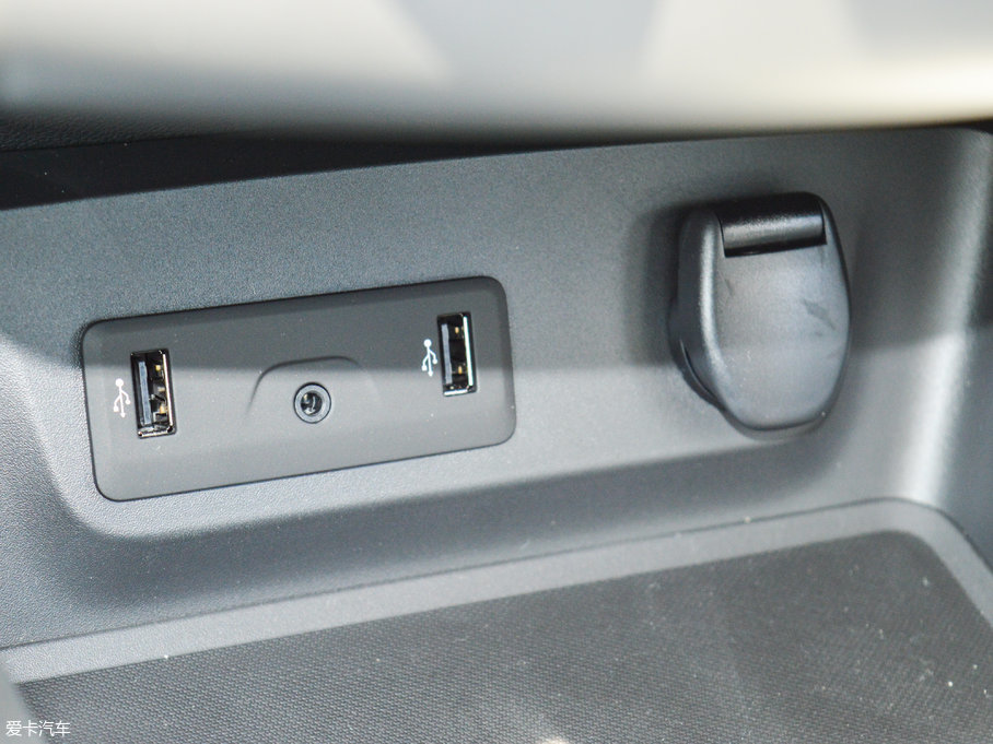 2017׼ 2.0L (q)I(lng)Ȱ