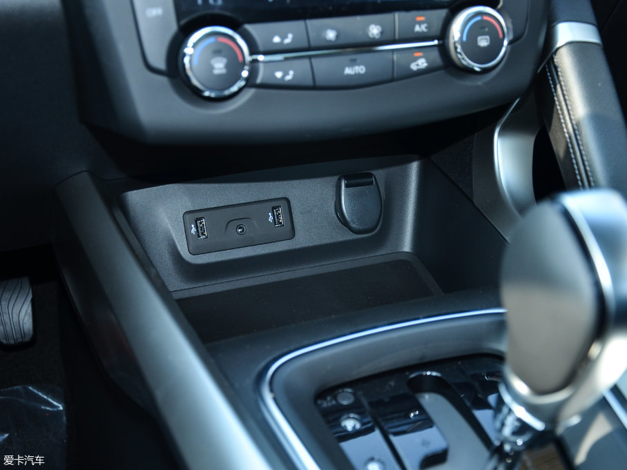 2017����׼� 2.0L ���(q��)�I(l��ng)�Ȱ�