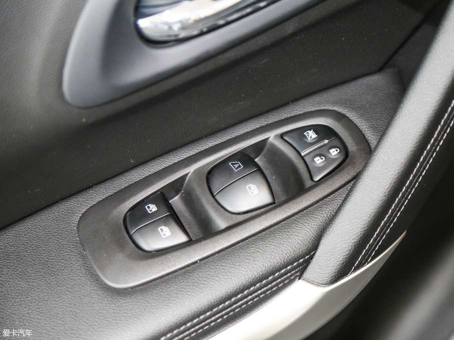 2017׼ 2.0L (q)I(lng)Ȱ