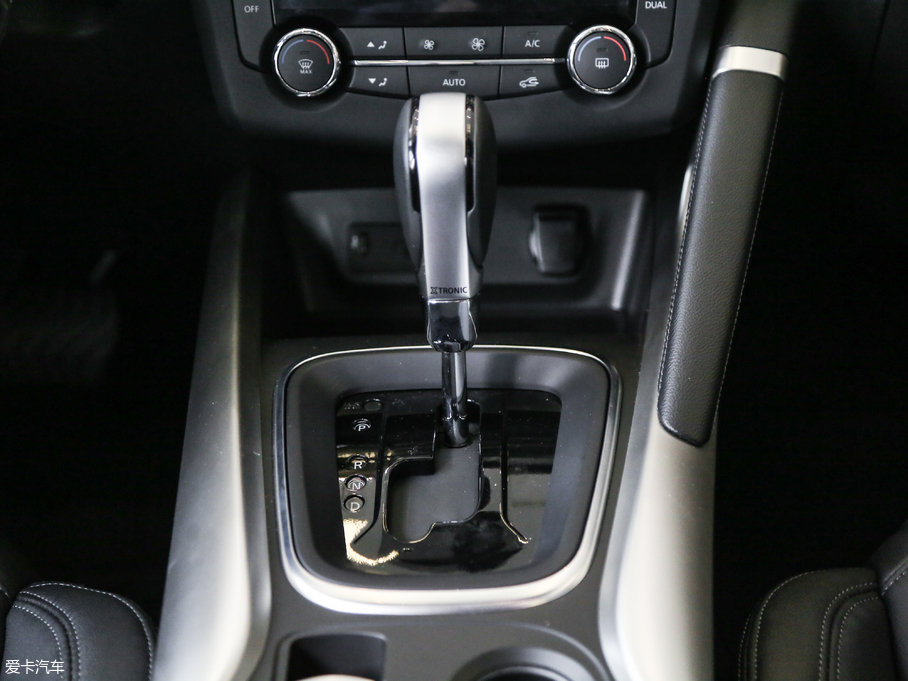 2017����׼� 2.0L ���(q��)�I(l��ng)�Ȱ�