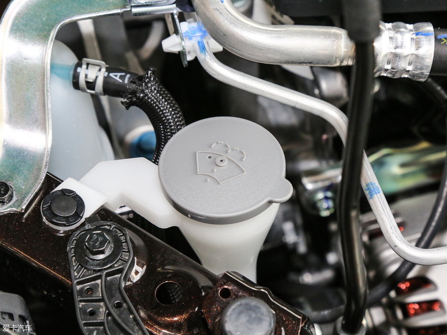 2017����׼� 2.0L ���(q��)�I(l��ng)�Ȱ�