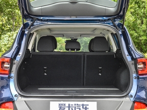 2017款2.0L 两驱舒适版 行李厢空间
