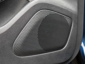 2017款2.0L 两驱舒适版 空间座椅