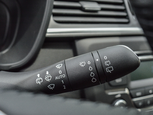 20172.0L (q)m п؅^(q)