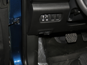 20172.0L (q)r(sh)а п؅^(q)