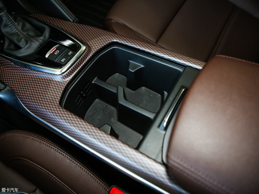 2018����װ� 2.0L 120����������